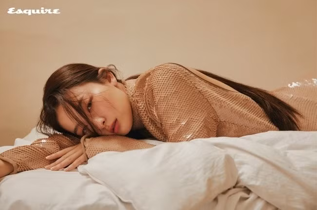 Giữa lúc nước sôi lửa bỏng của Red Velvet, ai cũng mừng khi thấy Seulgi làm điều này ảnh 3