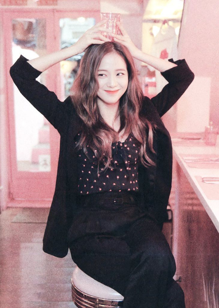 Học ngay BLACKPINK bí kíp tạo dáng siêu tự nhiên mà lên ảnh "sống ảo" cực đẹp ảnh 8