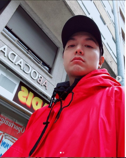 Đăng toàn ảnh vừa xấu vừa nhòe mà Lee Min Ho thành “ông hoàng mạng xã hội” là sao? ảnh 9