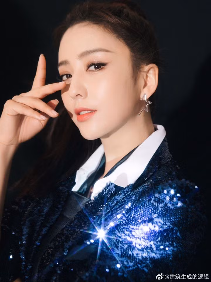 Thương cho Đồng Lệ Á, phải bỏ lỡ vai Cố Giai của “30 Chưa Phải Là Hết” vì quá giống mình ảnh 2