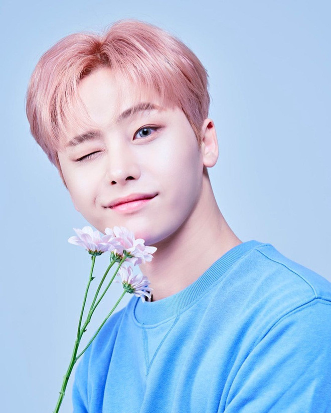 YouTuber chơi lớn đi làm tóc tại tiệm của BTS, TWICE, NCT và cái kết bất ngờ ảnh 6