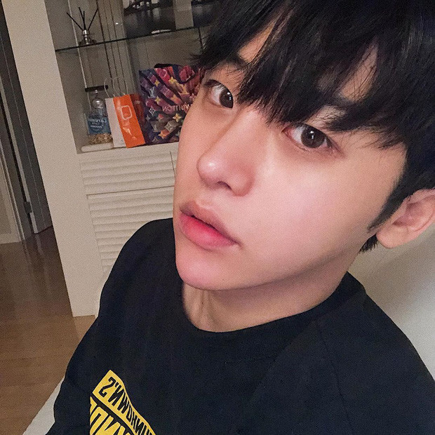 YouTuber chơi lớn đi làm tóc tại tiệm của BTS, TWICE, NCT và cái kết bất ngờ ảnh 3