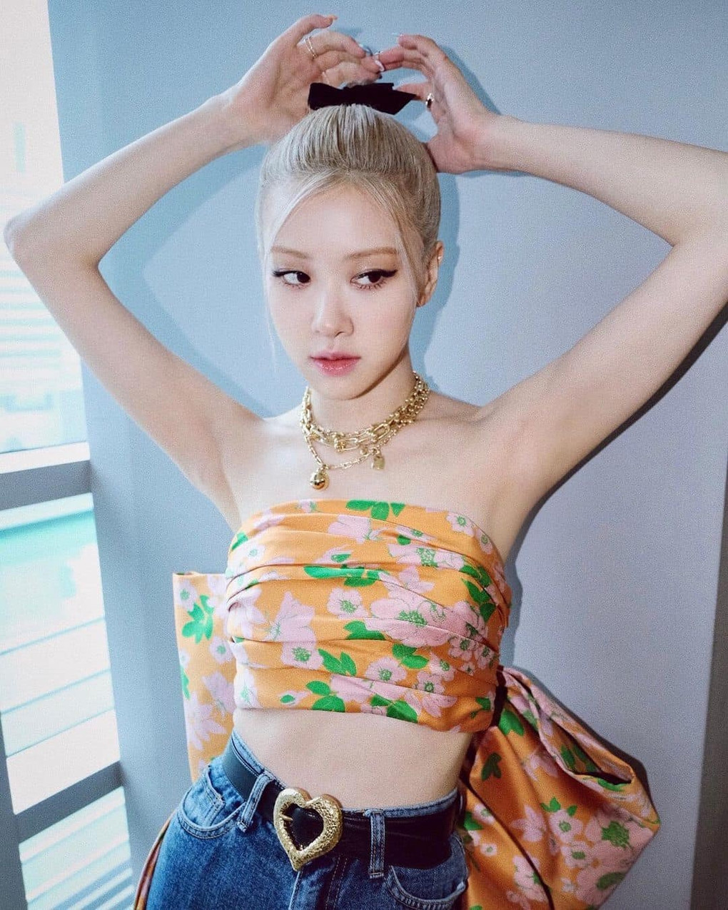 Vì đâu BLINKs mừng muốn khóc khi nhìn thấy Rosé buộc tóc quá xinh trong đợt solo? ảnh 9