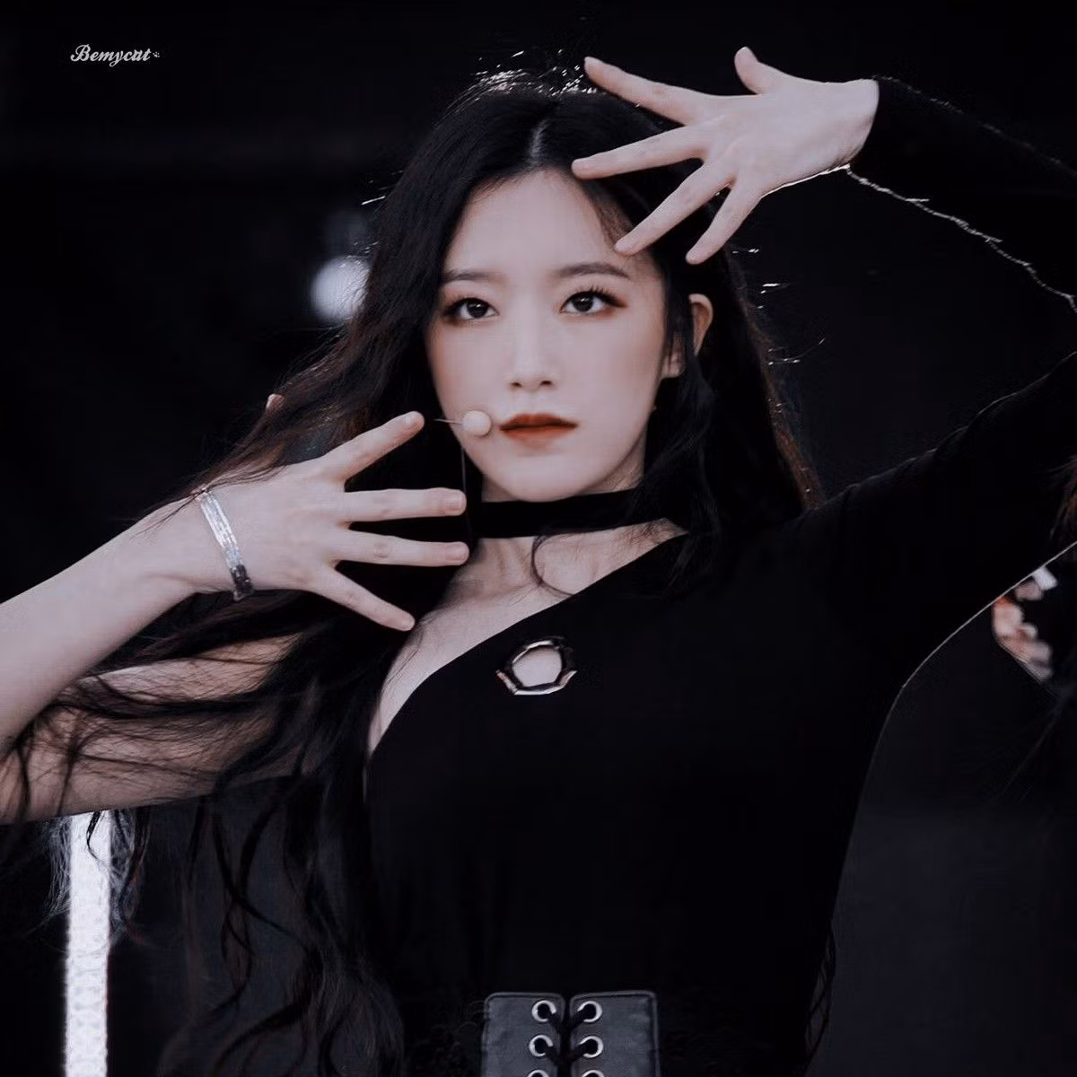 Top mỹ nhân có khí chất bí ẩn nhất K-Pop: Làm sao có thể thiếu Rosé (BLACKPINK)! ảnh 4