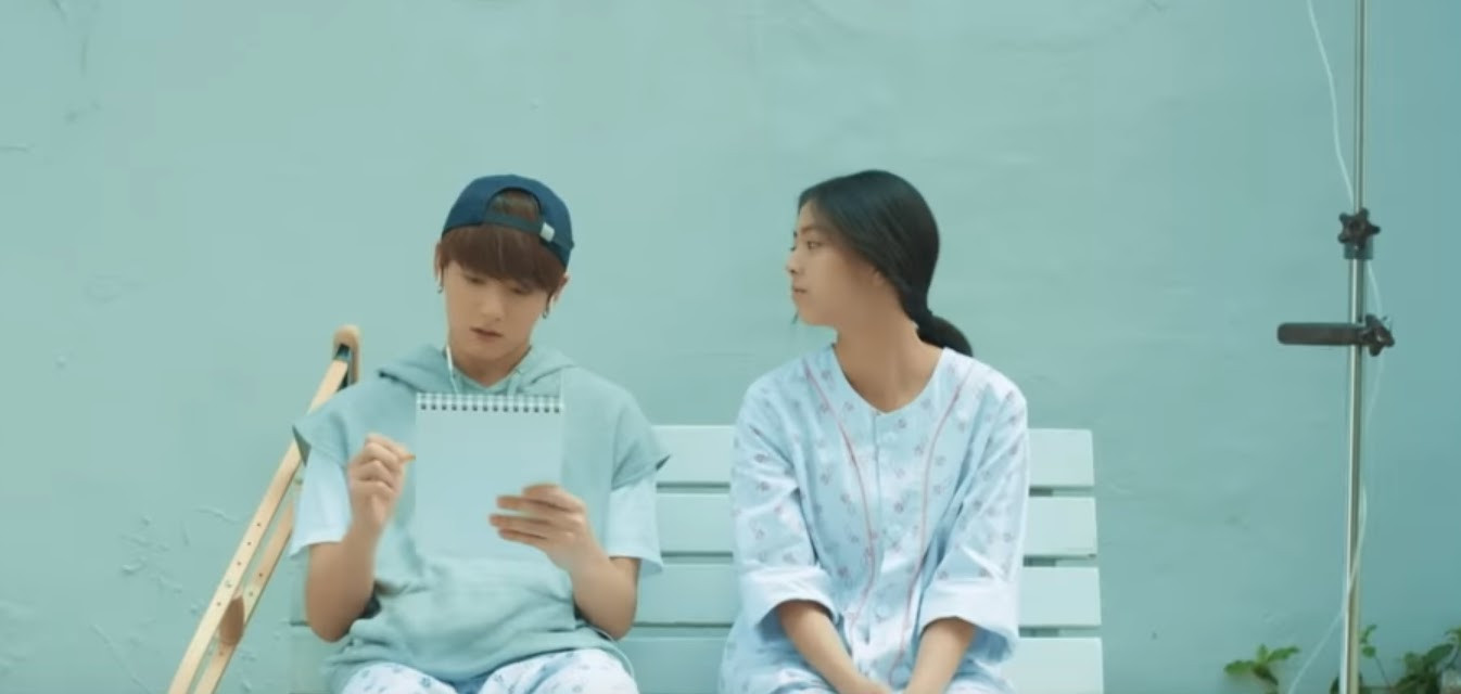 Vì sao Yuna (ITZY) lại bị cắt hết lời thoại trong phim ngắn của BTS? ảnh 4