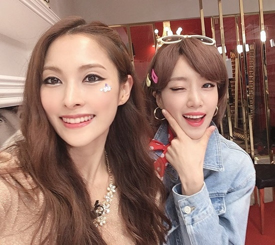 Sao Hàn 24H: Jeon Somi tiếp tục khoe ảnh siêu xe và sự thật khiến fan té ngửa ảnh 5