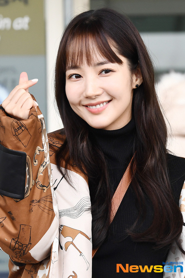 Nhìn cách Park Min Young lấy lại vẻ xinh đẹp mới thấy độ nguy hiểm của chọn nhầm kiểu tóc ảnh 8