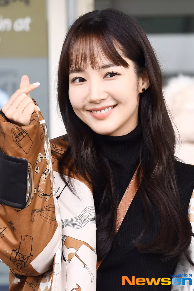 Nhìn cách Park Min Young lấy lại vẻ xinh đẹp mới thấy độ nguy hiểm của chọn nhầm kiểu tóc ảnh 8