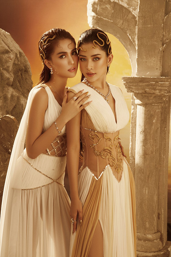 Lạ chưa kìa, Chi Pu lại vắng mặt trong đêm diễn dù là nàng thơ của NTK Đỗ Long ảnh 4