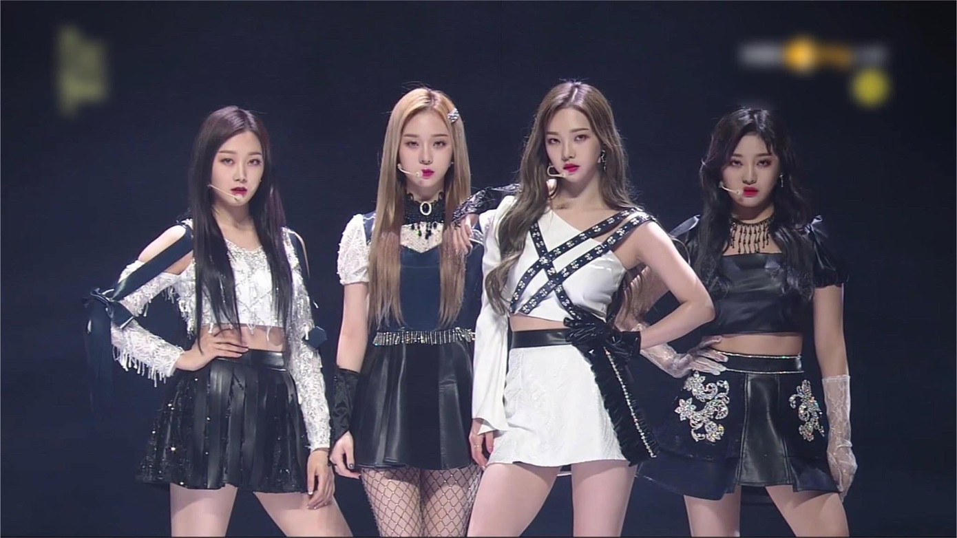 Dấu hiệu này khiến nhiều người đặt nghi vấn Karina "không còn là center của aespa" ảnh 2