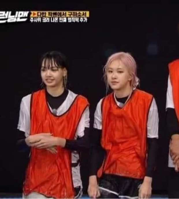 Xem BLACKPINK chơi Running Man mà “tóc mái huyền thoại” của Lisa lại thành tâm điểm ảnh 8