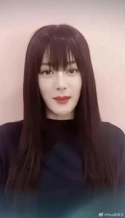 Xinh đẹp như Địch Lệ Nhiệt Ba mà cũng thành nạn nhân của việc chọn nhầm kiểu tóc ảnh 6