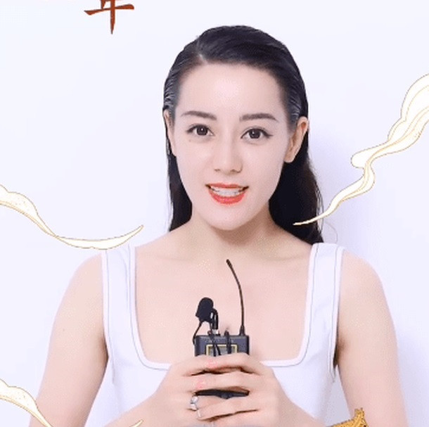 Xinh đẹp như Địch Lệ Nhiệt Ba mà cũng thành nạn nhân của việc chọn nhầm kiểu tóc ảnh 4