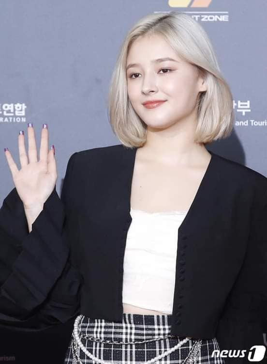 Nancy đang gặp rắc rối với những cơn ho Khổ như làm idol K-Pop: Một phản ứng bình thường của cơ thể cũng có thể tạo ra tranh cãi ảnh 1