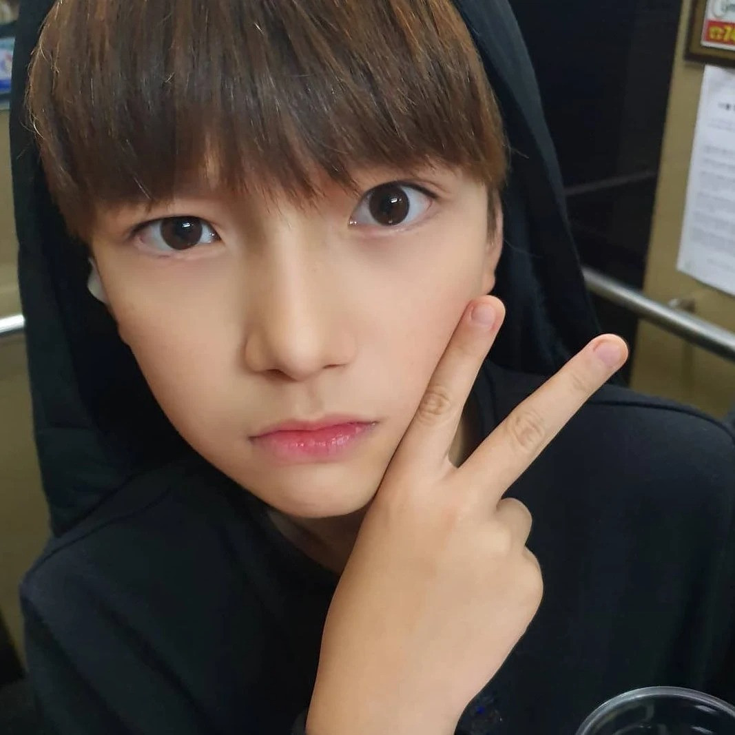 Thực tập sinh 11 tuổi nhà SM khiến fangirl chỉ biết thốt lên: “Bé ơi lớn nhanh chị chờ!” ảnh 2