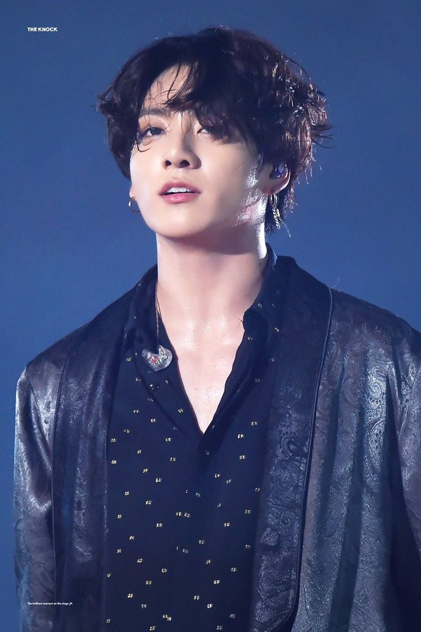 Sau bê bối Itaewon, Jungkook (BTS) lại bị chê trách một điều khiến fan cứng cũng thất vọng ảnh 3