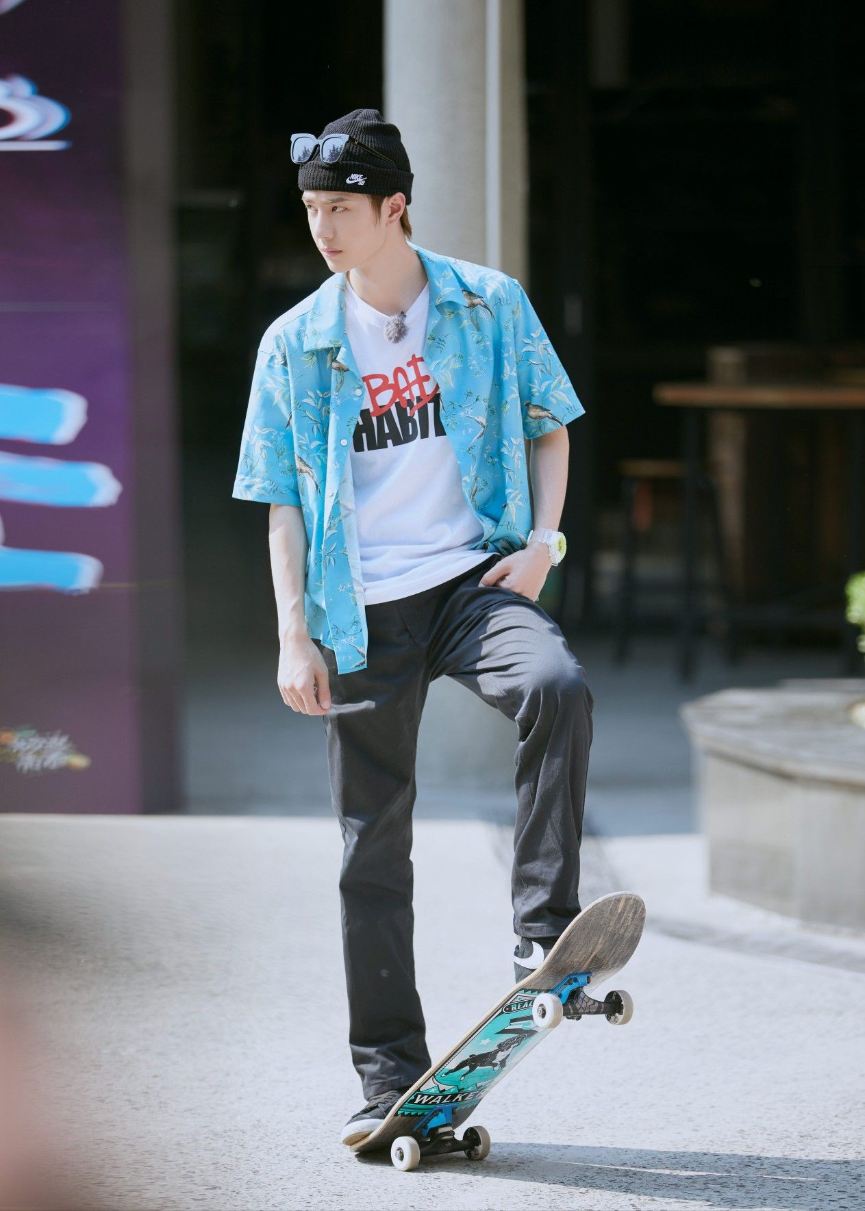 Muốn chiếm một chỗ trong trái tim Vương Nhất Bác, bạn phải cạnh tranh với đối thủ nào? ảnh 4