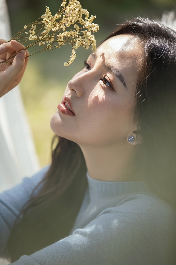 Nhiều lần bị chê chuyện ăn mặc nhưng lần đầu tiên Mai Phương Thúy có phản ứng này ảnh 5