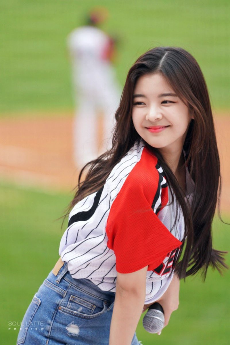 Thanh xuân có nợ bạn một “nữ thần trung học” như 10 “tình đầu quốc dân” này? ảnh 6