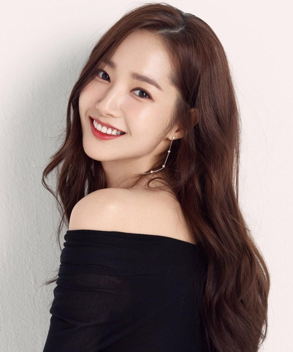 Park Min Young vẫn được xem là "Nữ hoàng dao kéo" vì quá xinh đẹp Sự thật gây sốc về bức ảnh của “Nữ hoàng dao kéo” Park Min Young trước khi thẩm mỹ ảnh 1