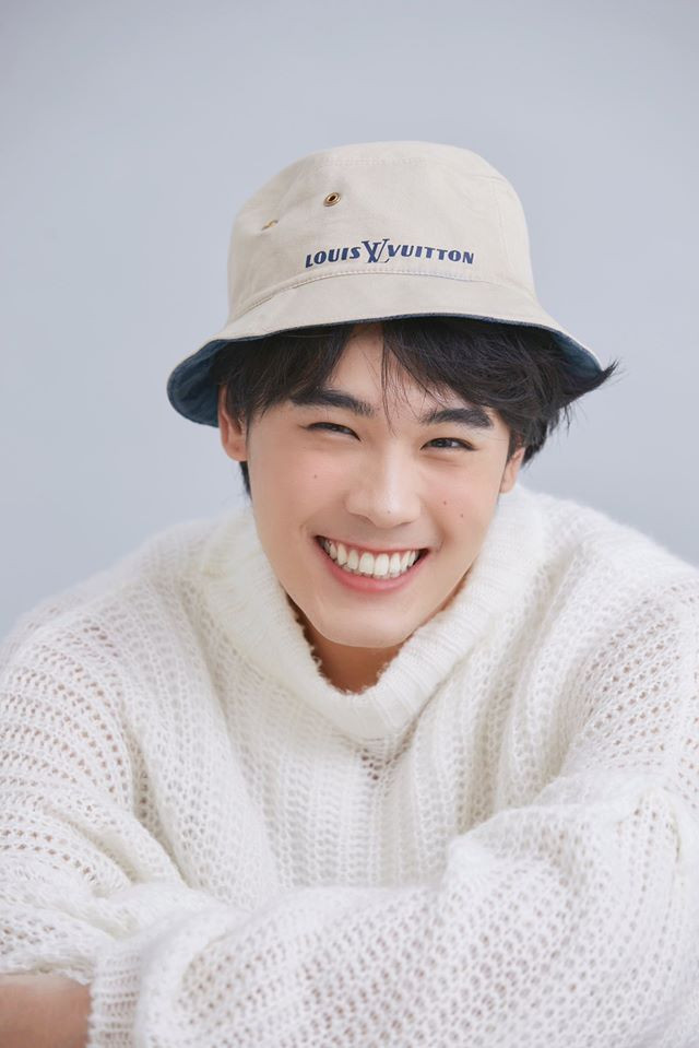 Những tiểu mỹ thụ xứ chùa Vàng đẹp hơn hoa, ai nhìn cũng chỉ muốn "đem ngay về nuôi" ảnh 8