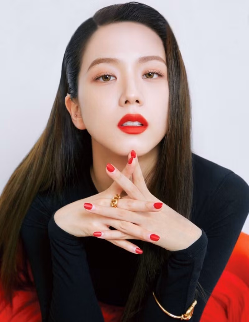 BLACKPINK cứ tô son đỏ là trái tim BLINKs liêu xiêu: Rực rỡ nổi bật hết phần người khác! ảnh 6
