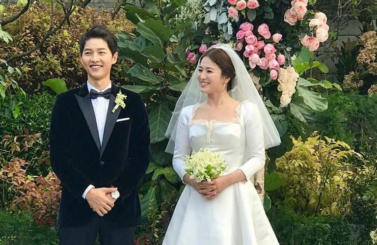 Nguyên nhân ly hôn của Song - Song vẫn là một ẩn số Song Hye Kyo đón sinh nhật bằng một bài thơ tình: Có gì liên quan tới Song Joong Ki không? ảnh 4