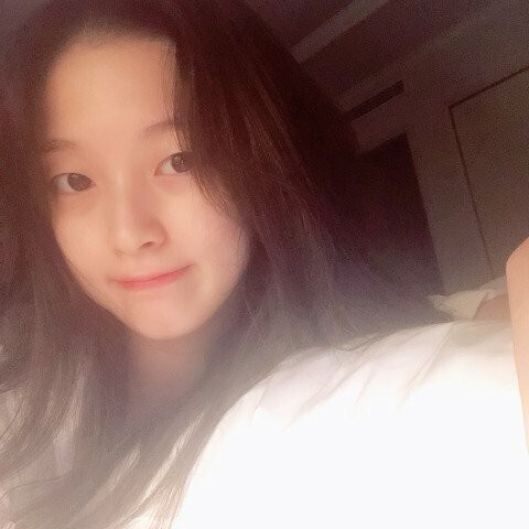 K-Pop có thêm một nữ thần mặt mộc, xinh đẹp nhường này mà chưa nổi tiếng thì thật tiếc ảnh 3