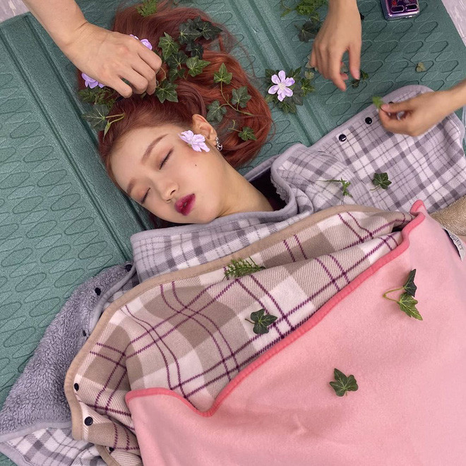 Biết rằng hành động này không tốt cho làn da nhưng nhiều nữ idol vẫn không thể từ chối ảnh 10