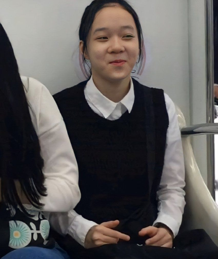 Muốn biết tại sao các idol ám ảnh việc giảm cân, mời xem ngay ảnh cũ của Winter (aespa) ảnh 4