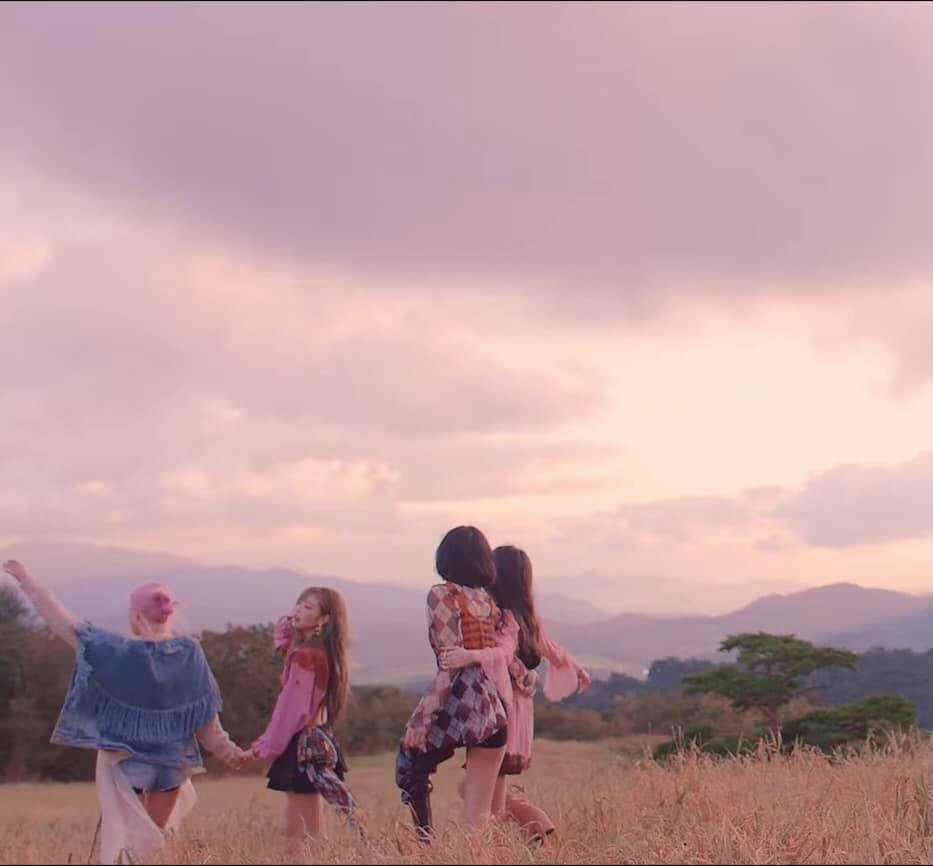 Không phải giọng hát, đây mới là điều khiến Rosé được khen ngợi trong MV “Lovesick Girls“ ảnh 4