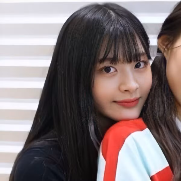Ngắm loạt ảnh “tình đầu thơ ngây” của tân binh này để biết vì sao dân tình xao xuyến ảnh 8
