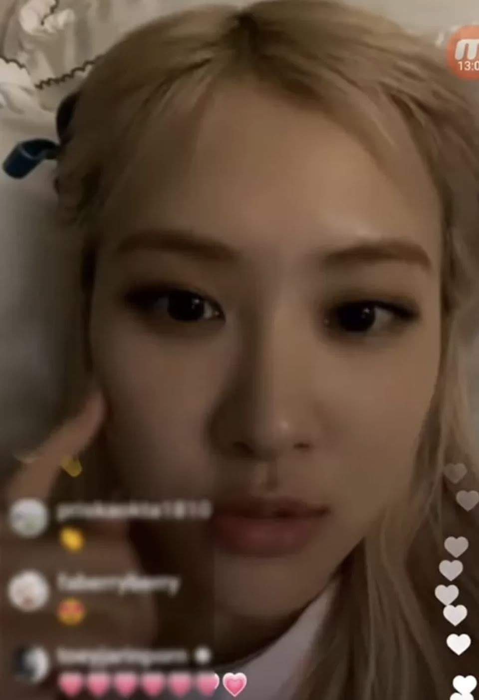 Chỉ bằng hành động cưng xỉu này, danh hiệu “Thánh tiết kiệm” của năm đã gọi tên Rosé ảnh 1