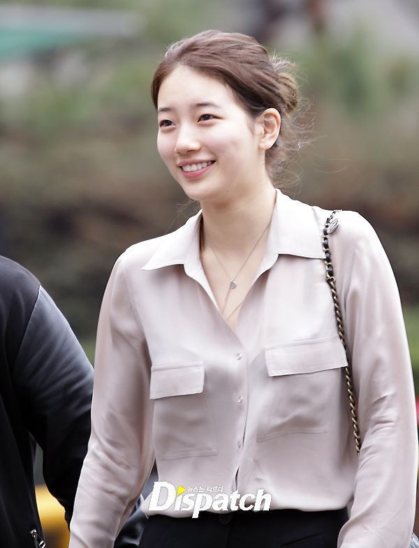 Sở hữu da đẹp nét xinh sẵn rồi nên những idol này thường xuyên khoe mặt mộc ảnh 13