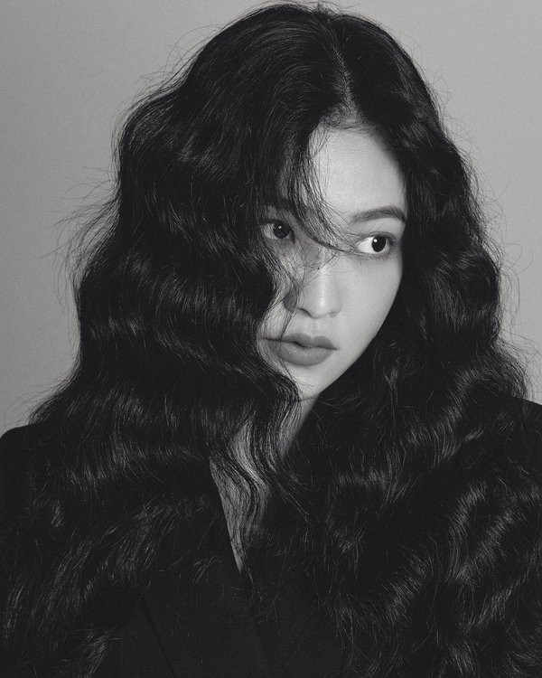 Thương cho Yeri (Red Velvet): Khoe ảnh mới xinh đẹp vẫn bị bảo bắt chước khắp nơi ảnh 6