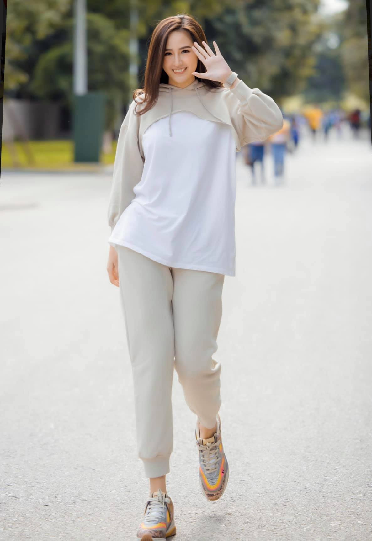 Mai Phương Thúy không còn bị chê kém duyên, “nhìn muốn đỏ mặt” khi mặc đồ thể thao ảnh 6