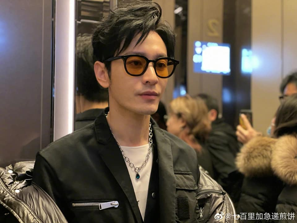 Trong khi Angela Baby ngày càng xinh đẹp thì Huỳnh Hiểu Minh lại xuống sắc trầm trọng ảnh 1