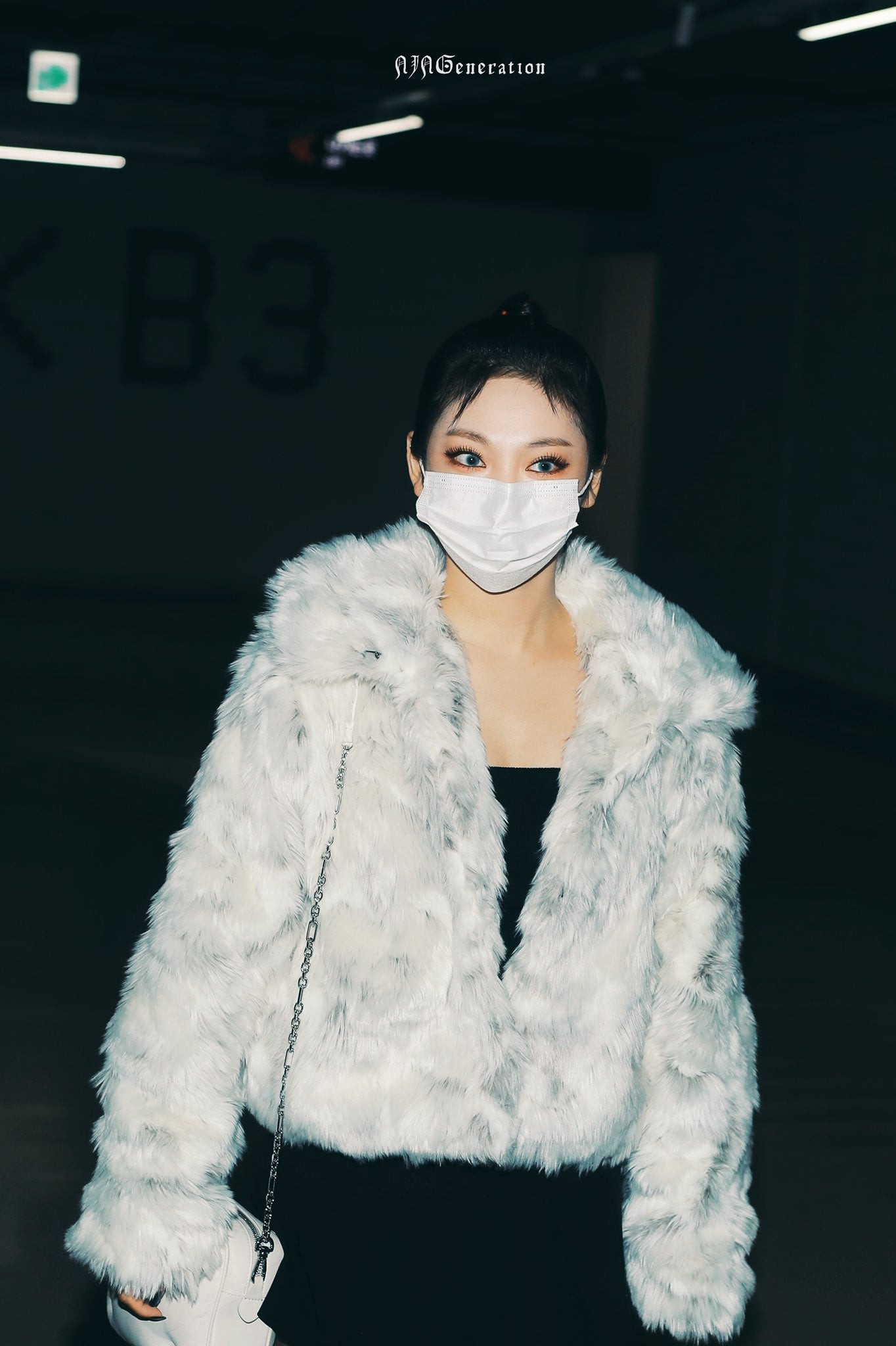 Hóa ra lâu nay netizen đã mắng oan Ning Ning khi thấy cô nàng ăn mặc quá phong phanh ảnh 4