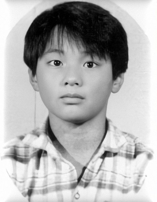 Không hổ danh mỹ nam mỹ nữ K-Biz, ảnh tốt nghiệp đã đẹp vạn người mê ảnh 1