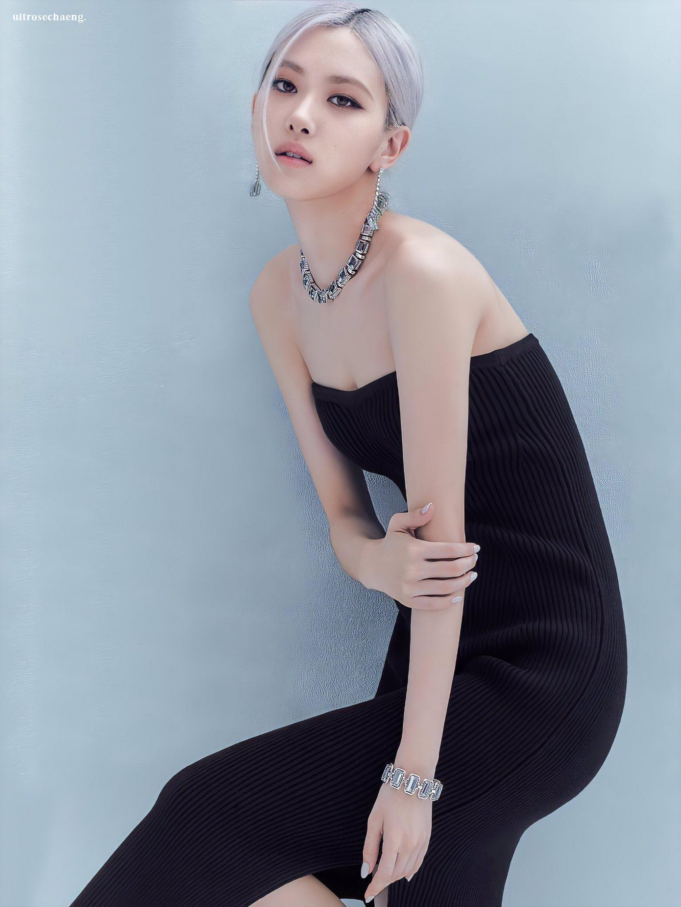 Rosé chỉ thả nhẹ một tấm ảnh cũng khiến netizen tin chắc cô nàng sắp có “tin vui” ảnh 4