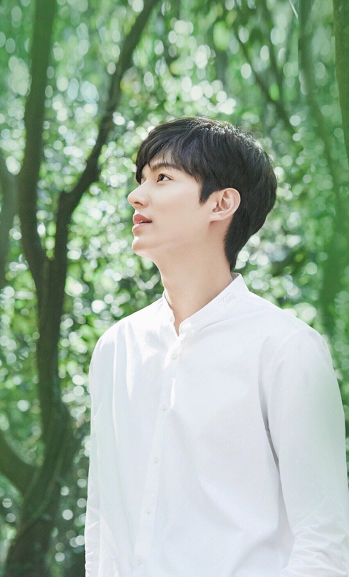 Chưa cần phải thả thính, những chàng trai Hoàng đạo này vẫn khiến khối cô gái liêu xiêu ảnh 1