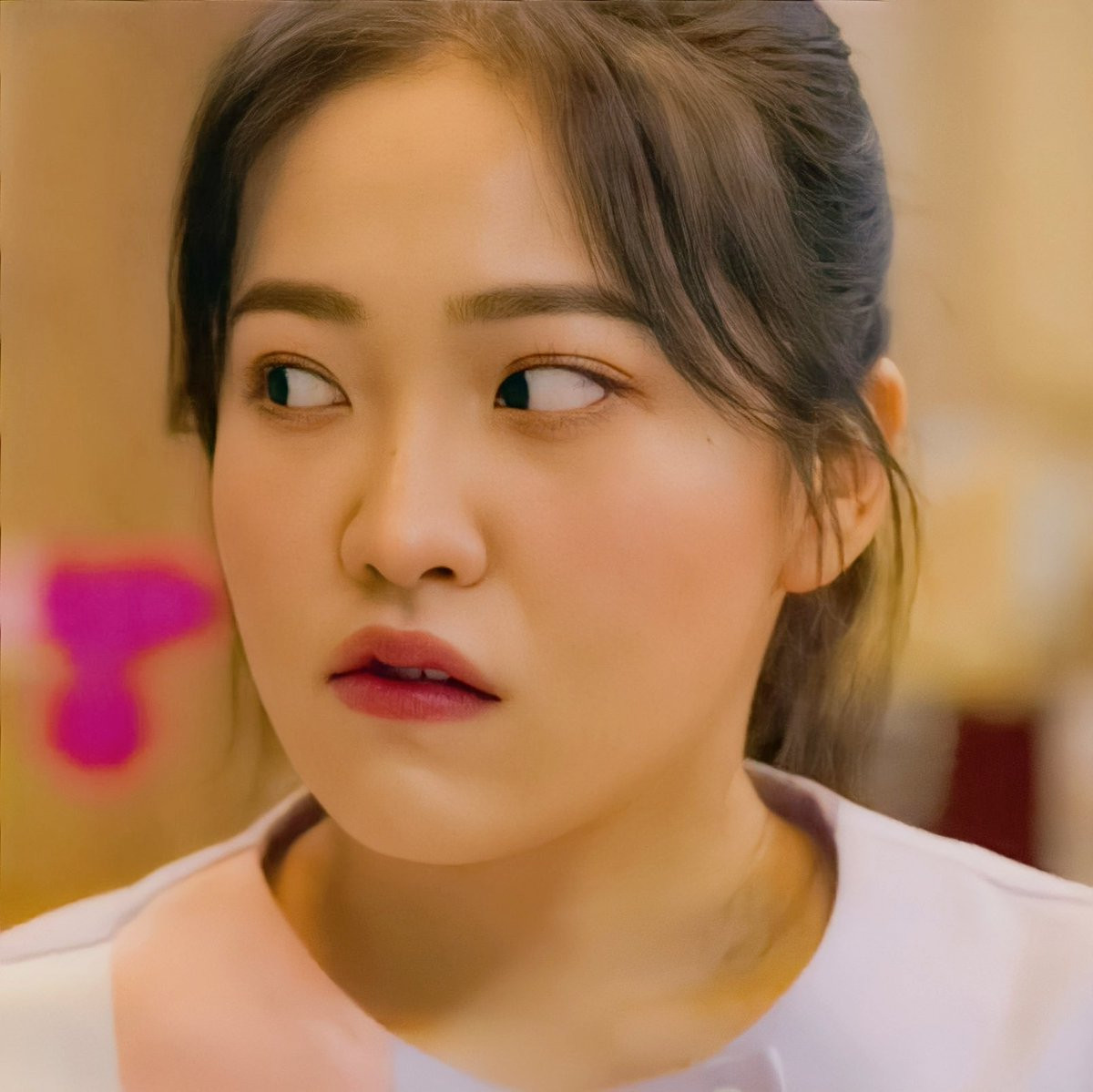 Sau Jennie (BLACKPINK), tới lượt Yeri (Red Velvet) nhận "gạch đá" chỉ vì mặc đồ y tá lệch chuẩn ảnh 4