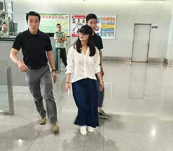 Đại minh tinh châu Á Song Hye Kyo khiến mạng xã hội Hàn Quốc náo loạn chỉ vì 1 tấm ảnh ảnh 5