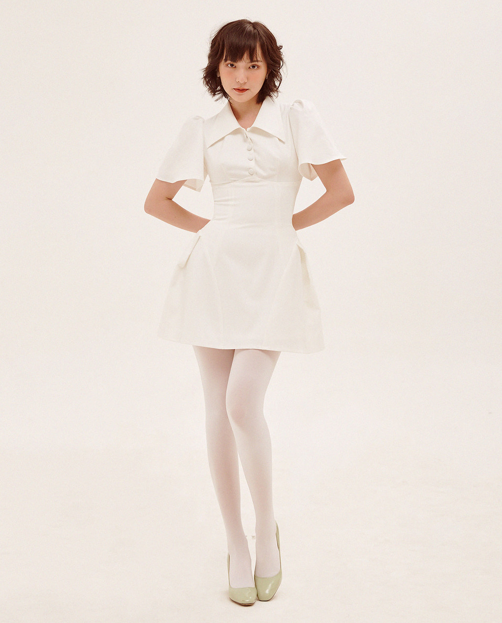 Soi Hải Tú trong những lần đụng hàng sao Việt: Thần thái vóc dáng liệu có ấn tượng hơn? ảnh 8