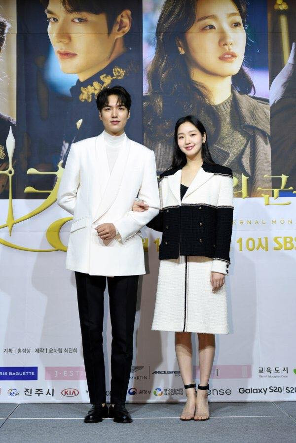 “Quân Vương Bất Diệt” vừa lên sóng, Lee Min Ho - Kim Go Eun đã bị chê ảnh 2