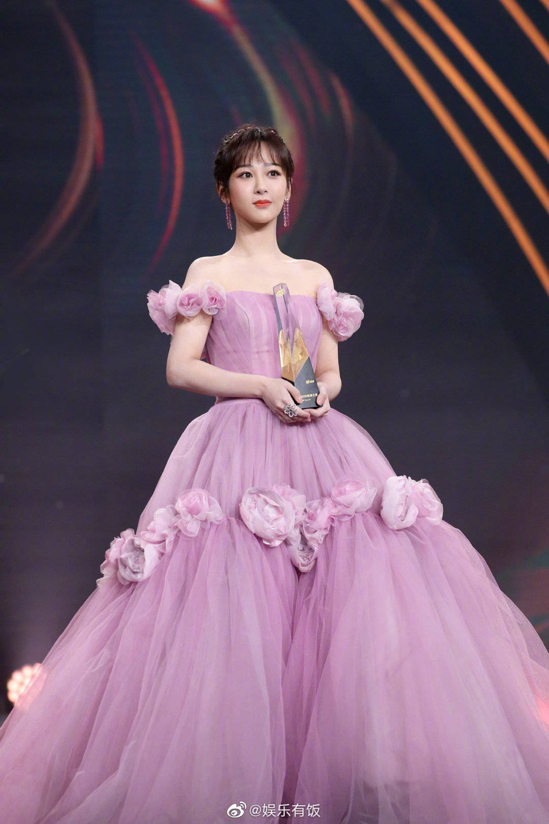 Nhờ giảm cân thành công, Dương Tử biến nhược điểm ngoại hình thành đẹp cực phẩm ảnh 5