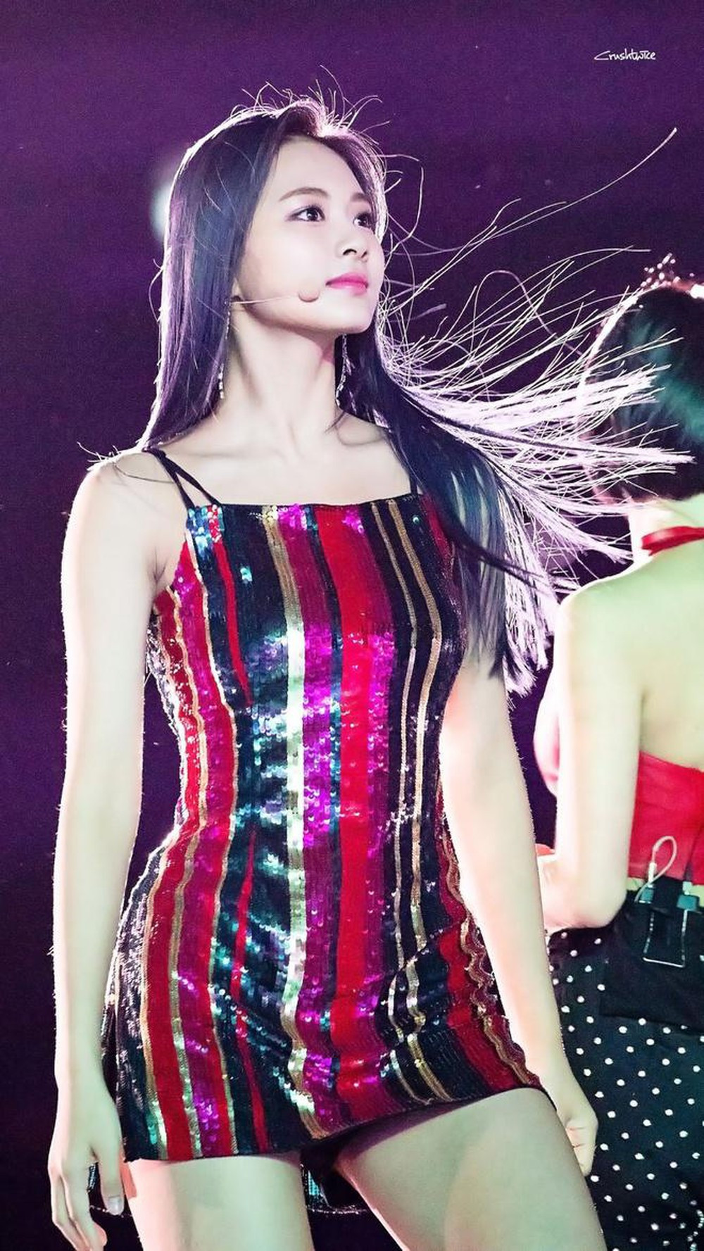 Váy bodycon - "vũ khí bí mật" để khoe trọn thân hình quyến rũ của các nữ thần K-Pop ảnh 6