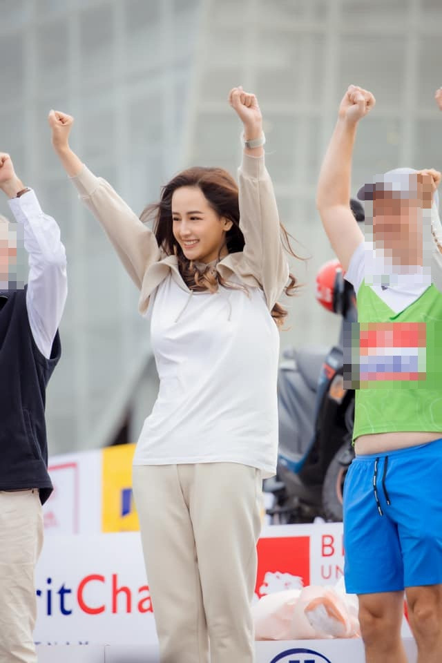 Mai Phương Thúy không còn bị chê kém duyên, “nhìn muốn đỏ mặt” khi mặc đồ thể thao ảnh 7