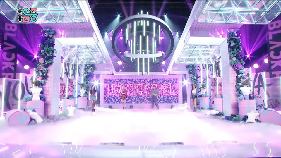 Vì sao sân khấu quảng bá của BLACKPINK lúc nào cũng đẹp và hoành tráng miễn chê? ảnh 8