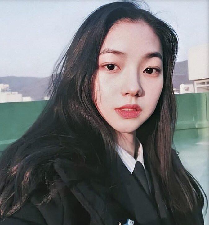 Từ thực tập sinh Yoo Ji Min đến idol Karina: Stylist SM Ent thực sự không thể đùa được đâu ảnh 3